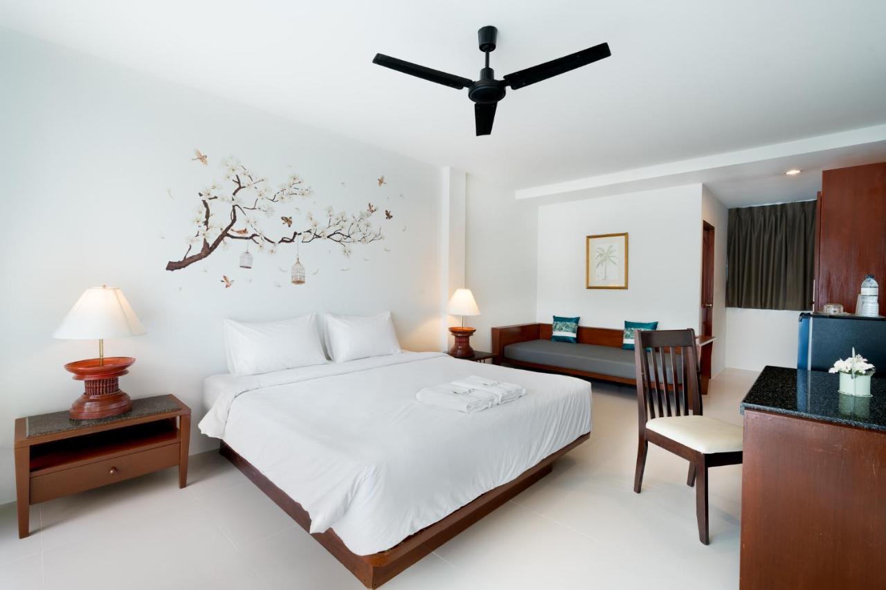 Hill Myna Holiday Park & Cafe Praia de Bang Tao Exterior foto