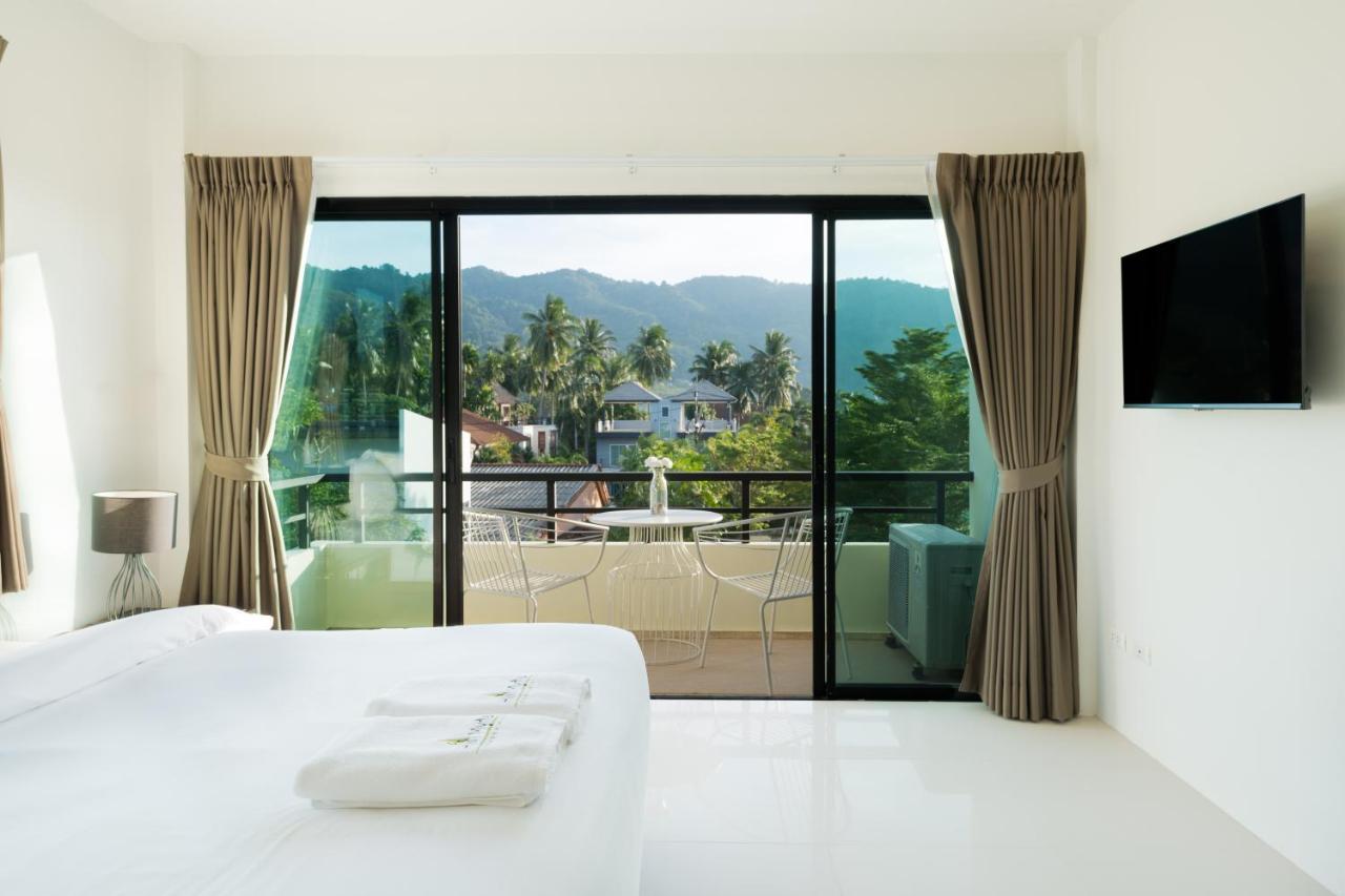 Hill Myna Holiday Park & Cafe Praia de Bang Tao Exterior foto